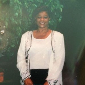 Meet your Posher, Velma